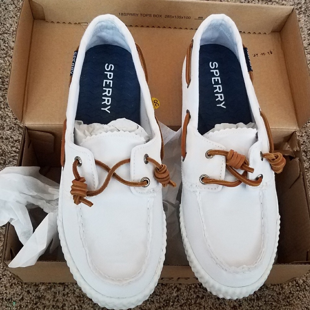 Sperry Sayel Away Washed boat shoes